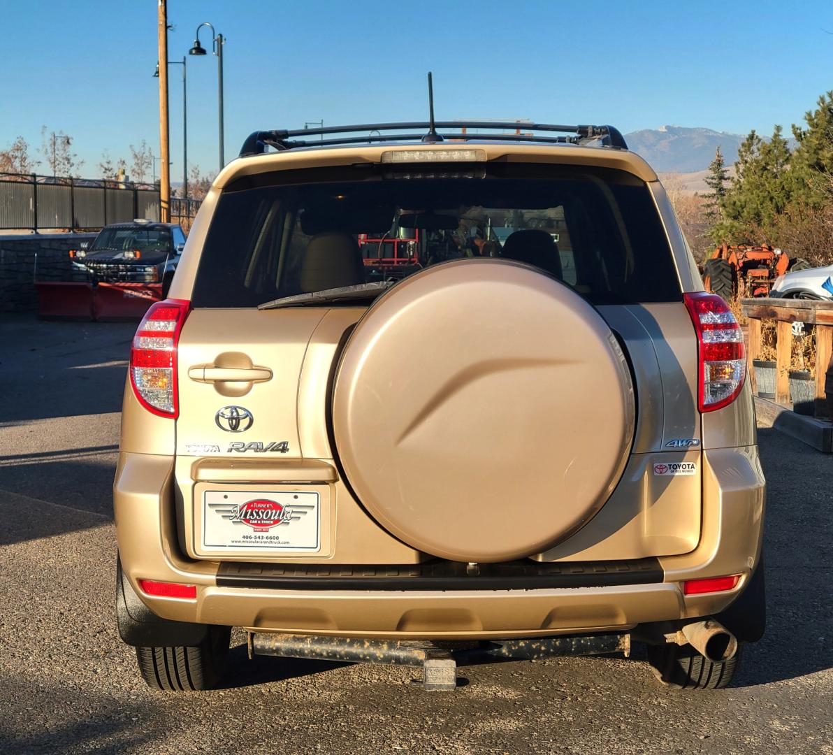 2010 Gold /Tan Toyota RAV4 I4 (2T3BF4DV7AW) with an 2.5L engine, Automatic transmission, located at 450 N Russell, Missoula, MT, 59801, (406) 543-6600, 46.874496, -114.017433 - Great Running AWD SUV. Air. Cruise. Tilt. Power Windows and Locks. Very Clean. - Photo#6